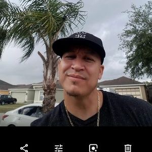 Meet your Posher, Humberto